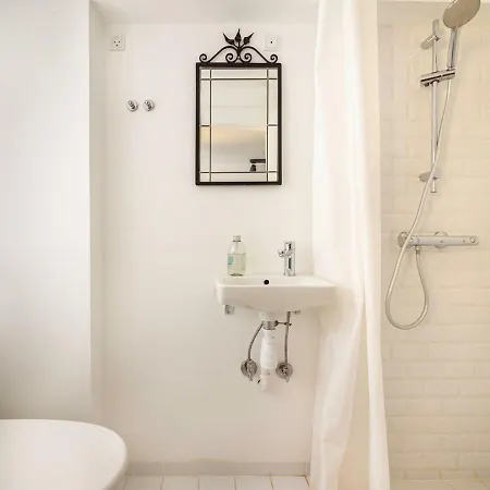 Historical Downtown Apartment Copenhagen